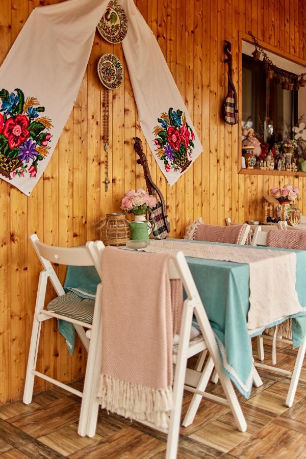 Gradina Lu' Ion "A Home Away From Home" (Adults Only) Vişeu de Sus Exterior foto